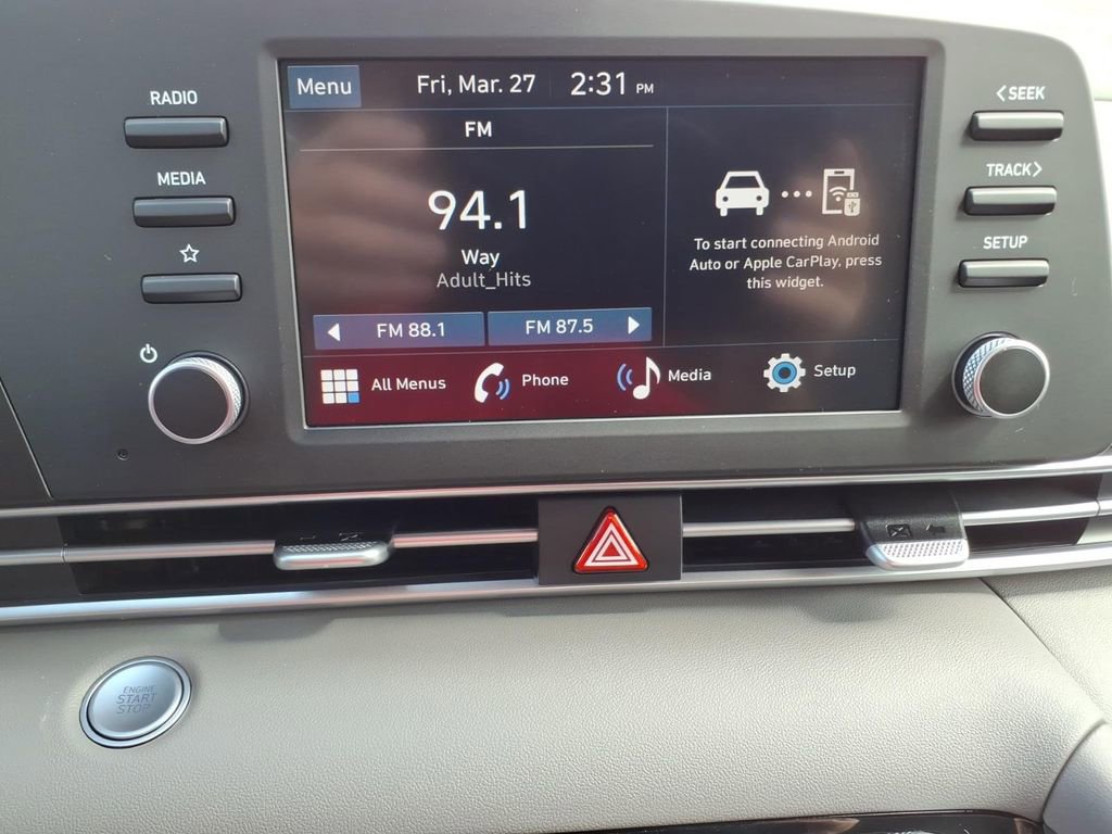 New 2026 Hyundai Elantra Sport FWD image 19
