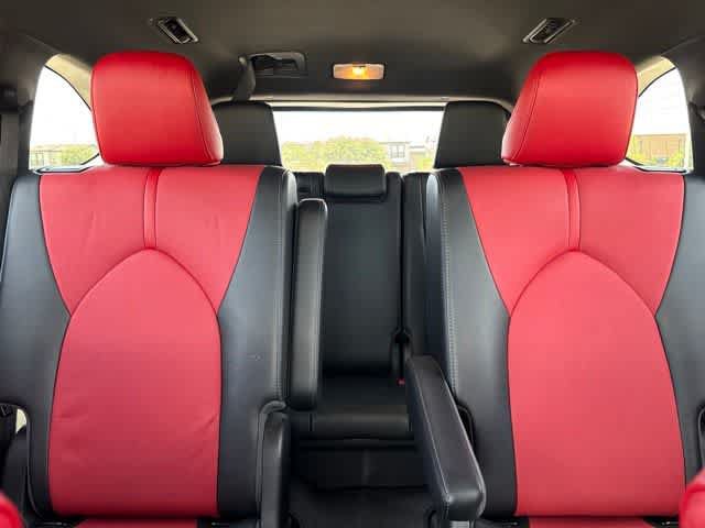 Used 2022 Toyota Highlander XSE FWD image 20