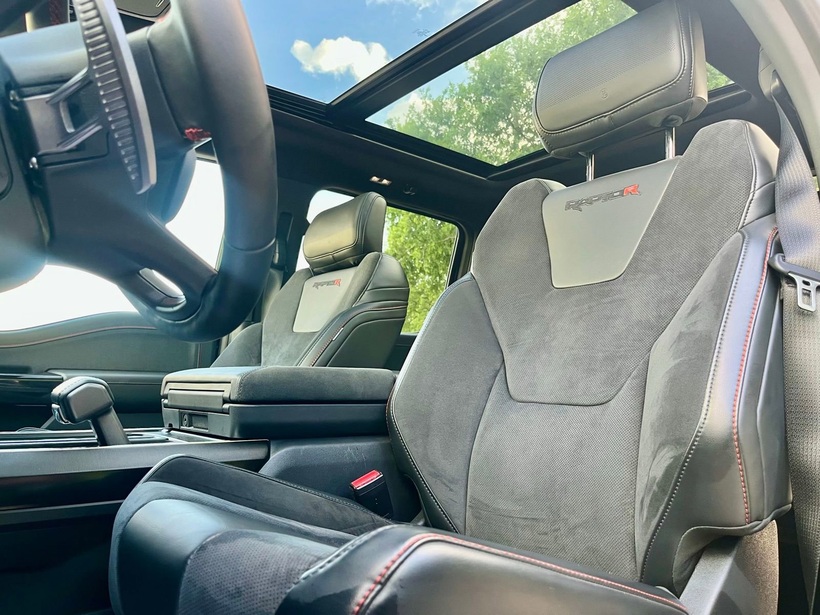 Used 2023 Ford F150 Raptor w/ Equipment Group 802A Raptor R image 17