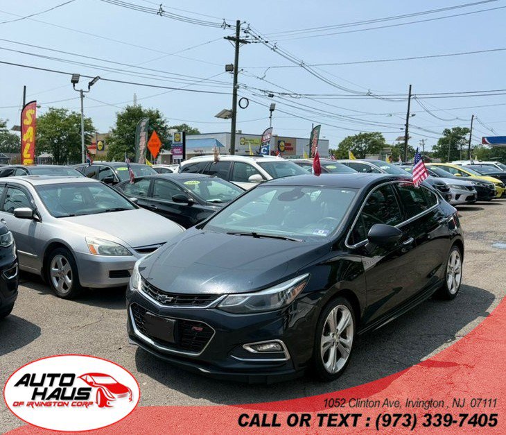 Used 2017 Chevrolet Cruze Premier FWD image 1