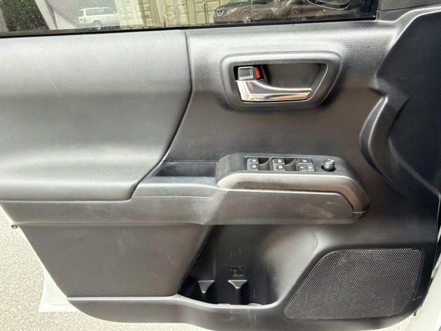 Certified 2021 Toyota Tacoma TRD Off-Road w/ Technology Package image 7