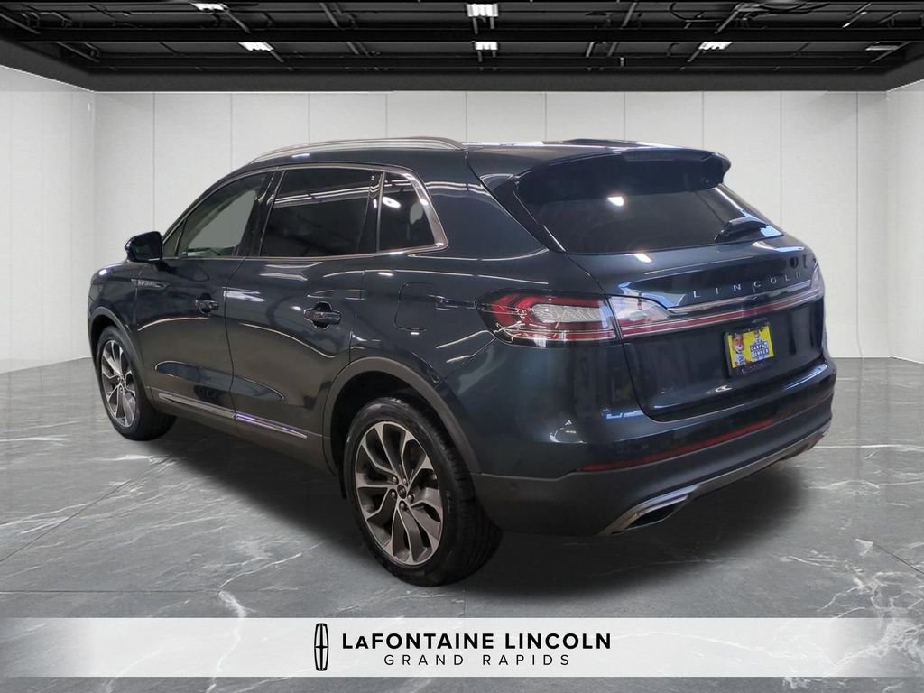 Certified 2023 Lincoln Nautilus Reserve w/ Equipment Group 201A image 3