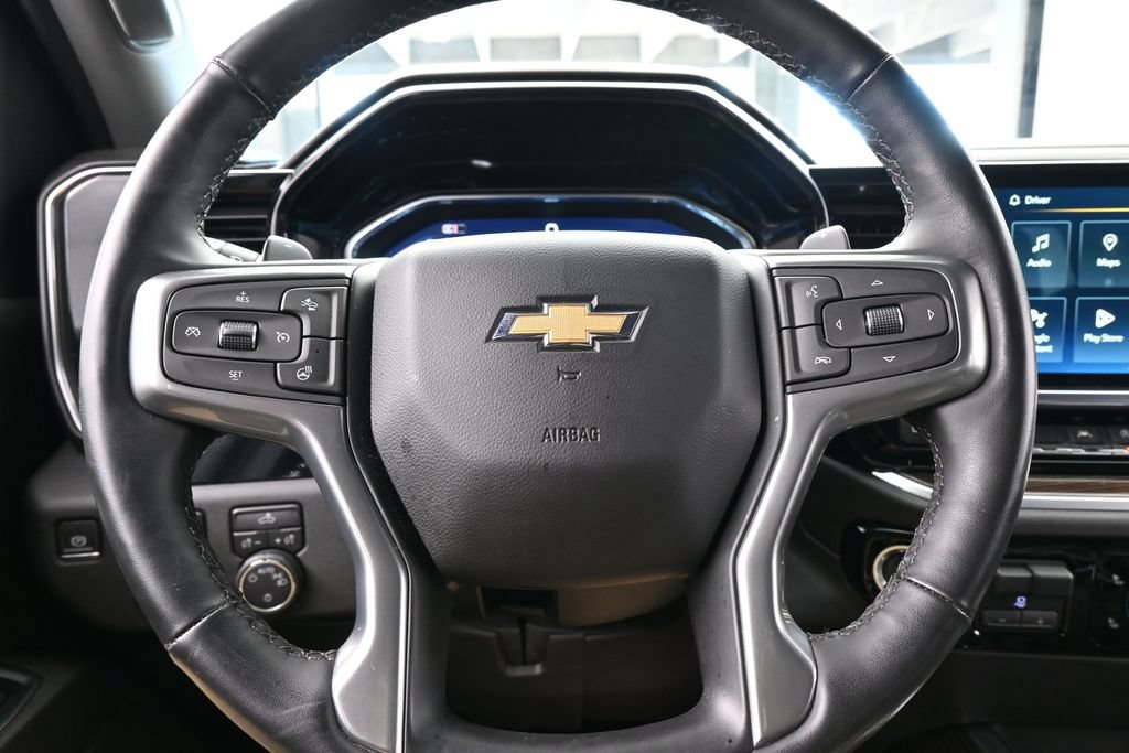 Used 2024 Chevrolet Silverado 1500 LT RWD image 27