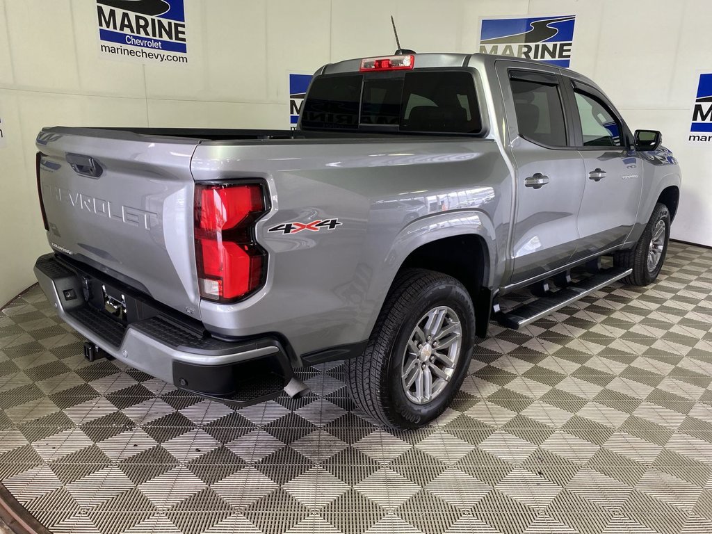 Used 2024 Chevrolet Colorado LT w/ LT Convenience Package III AWD/4WD image 13