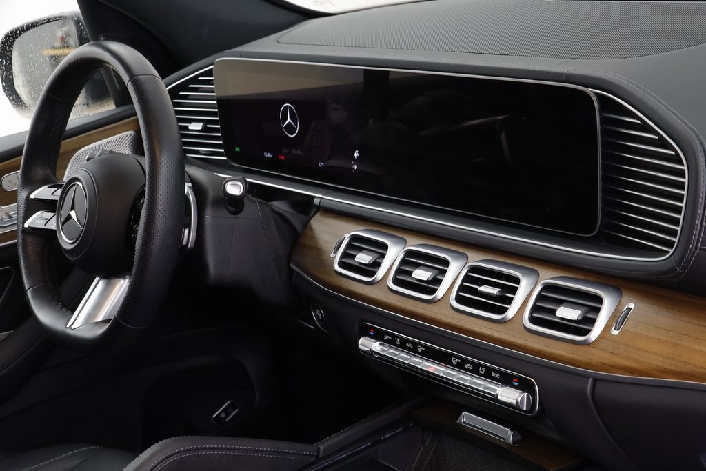 Used 2025 Mercedes-Benz GLS 450 4MATIC image 22