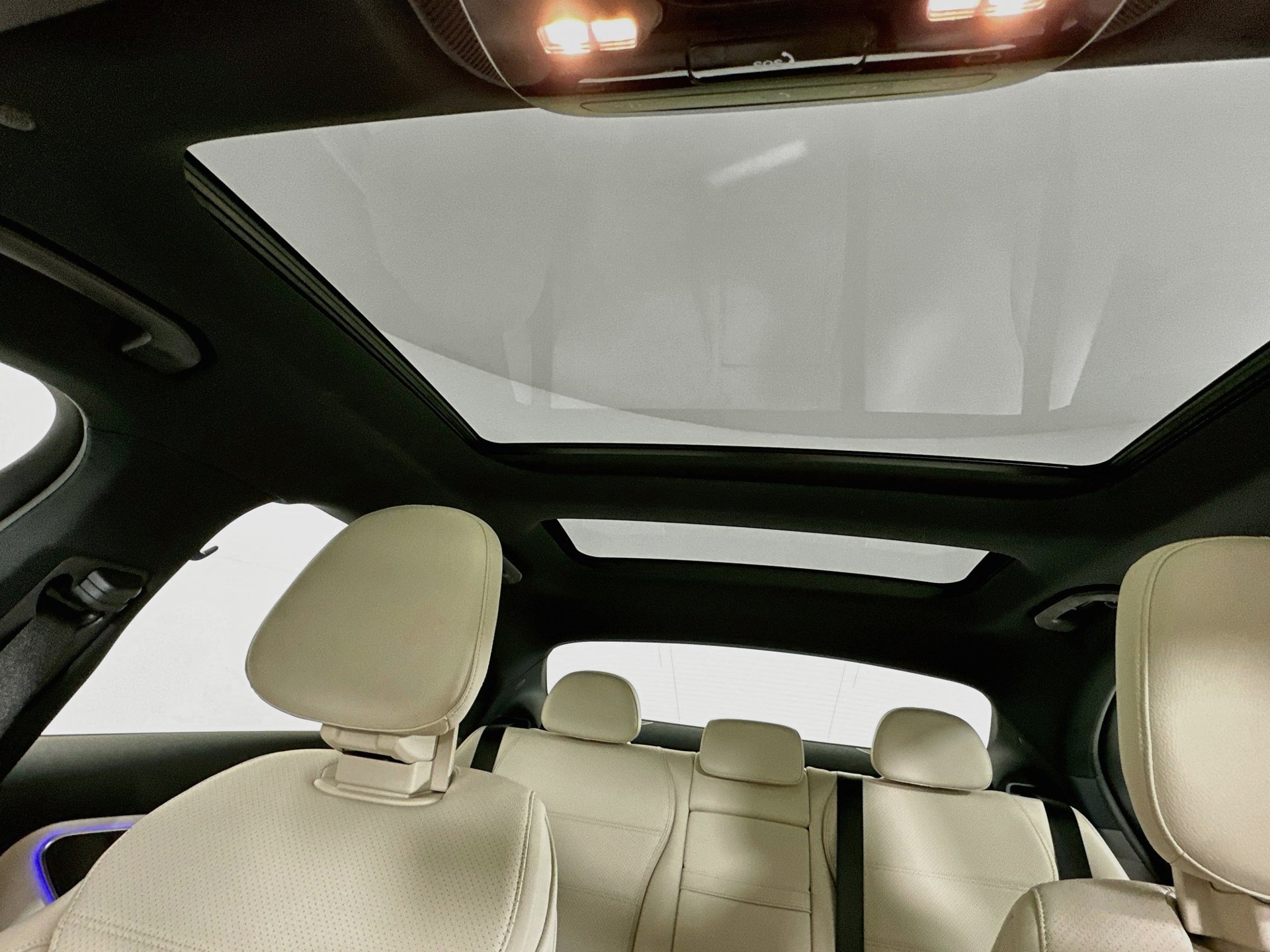 Certified 2024 Mercedes-Benz C 300 Sedan image 24