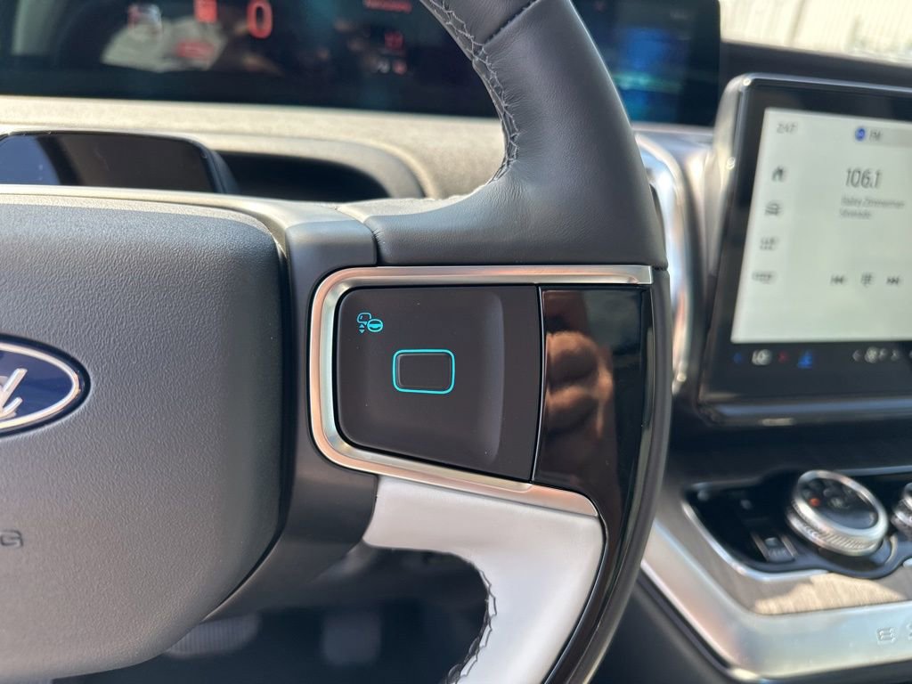 New 2025 Ford Expedition Platinum w/ Platinum Ultimate Package image 21