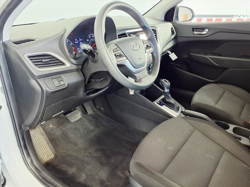 Used 2020 Hyundai Accent SE image 14