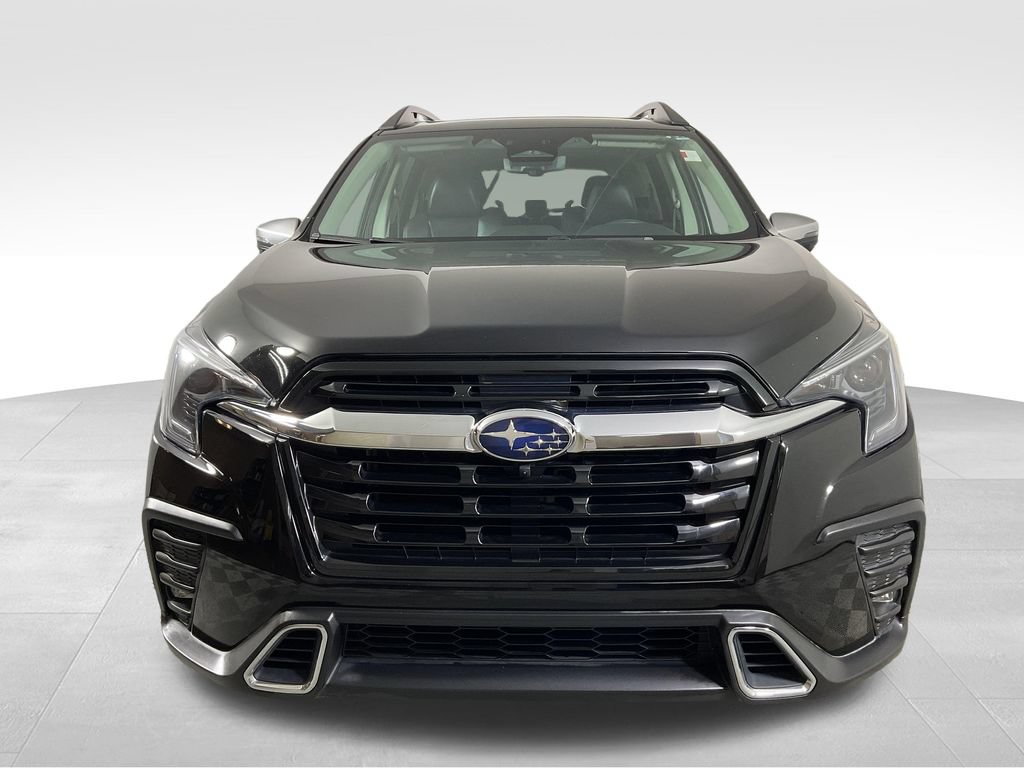 Used 2023 Subaru Ascent Touring AWD/4WD image 3
