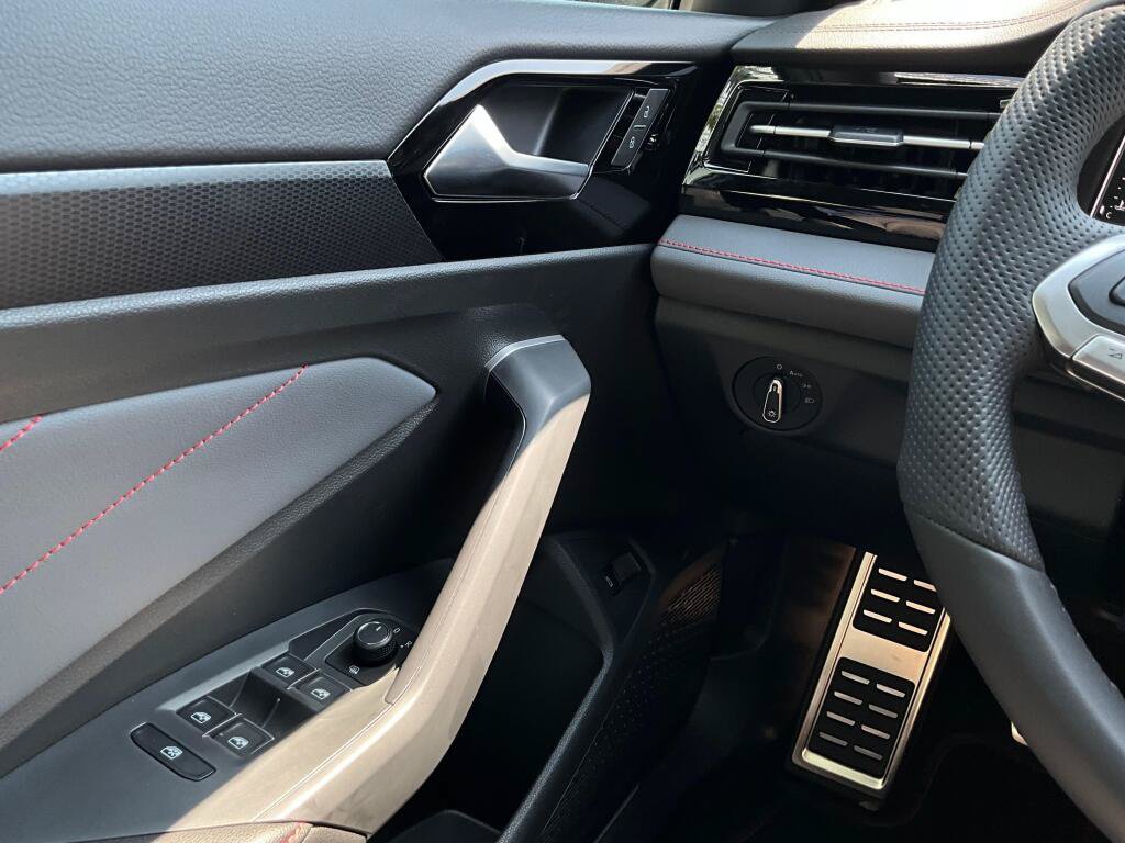 New 2026 Volkswagen Jetta GLI Autobahn FWD image 23