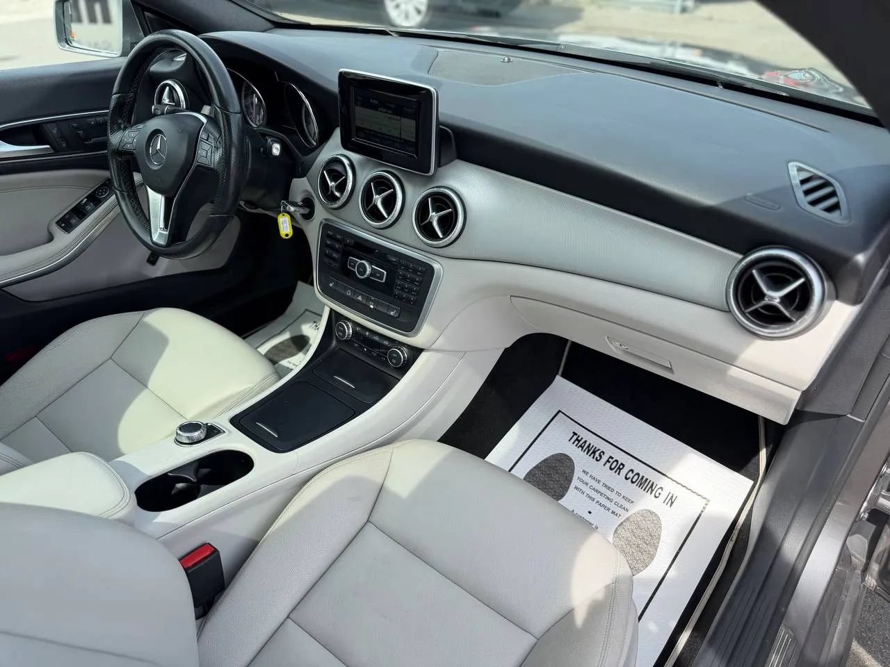 Used 2014 Mercedes-Benz CLA 250 4MATIC image 41