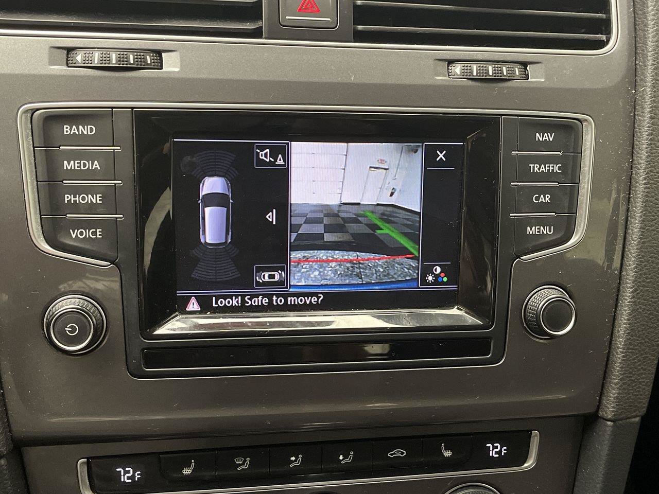 Used 2015 Volkswagen e-Golf Limited Edition FWD image 5