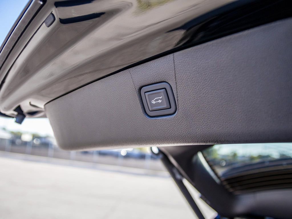 New 2025 Chevrolet Blazer RS w/ Driver Confidence II Package image 10