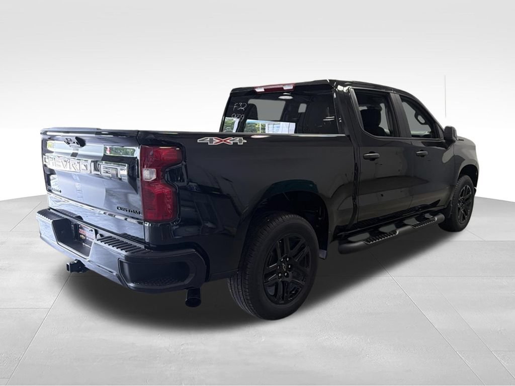 New 2026 Chevrolet Silverado 1500 Custom w/ Rally Edition AWD/4WD image 9