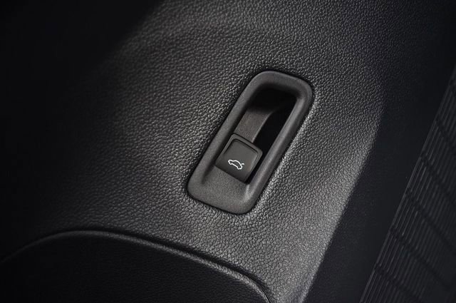 New 2026 Volkswagen Atlas SEL Premium R-Line image 9