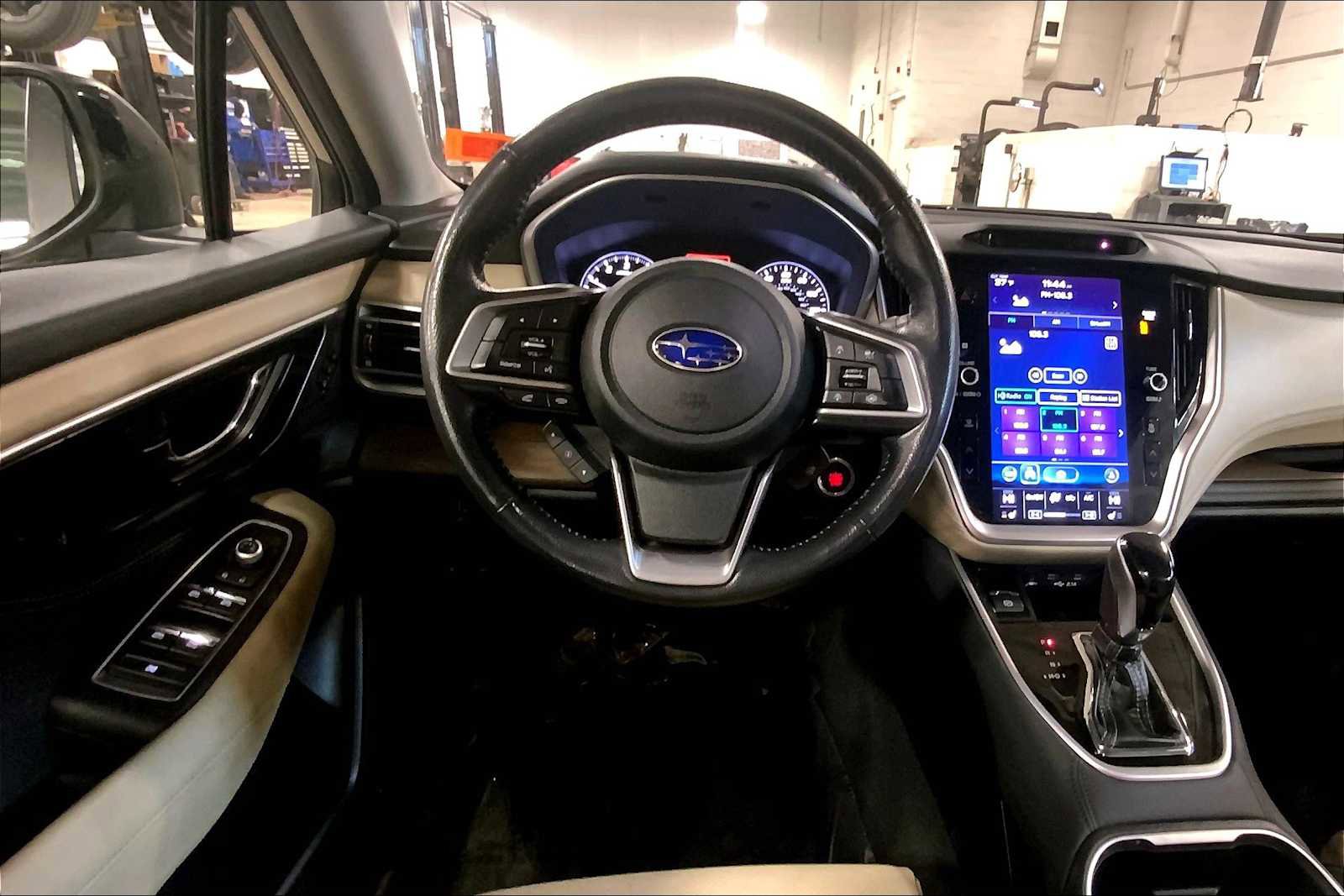 Certified 2021 Subaru Outback Limited image 5