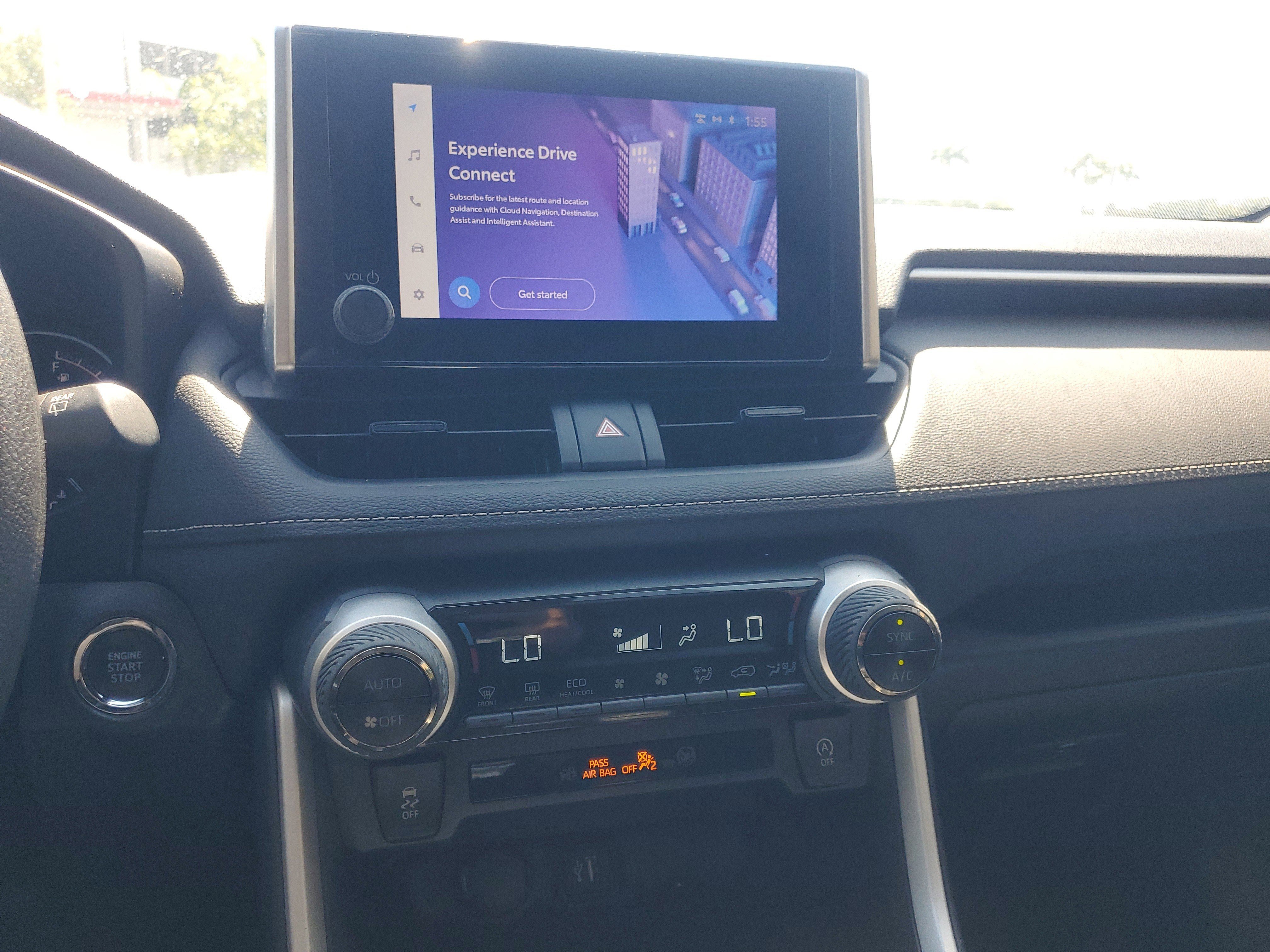 Used 2023 Toyota RAV4 XLE w/ Convenience Package image 27