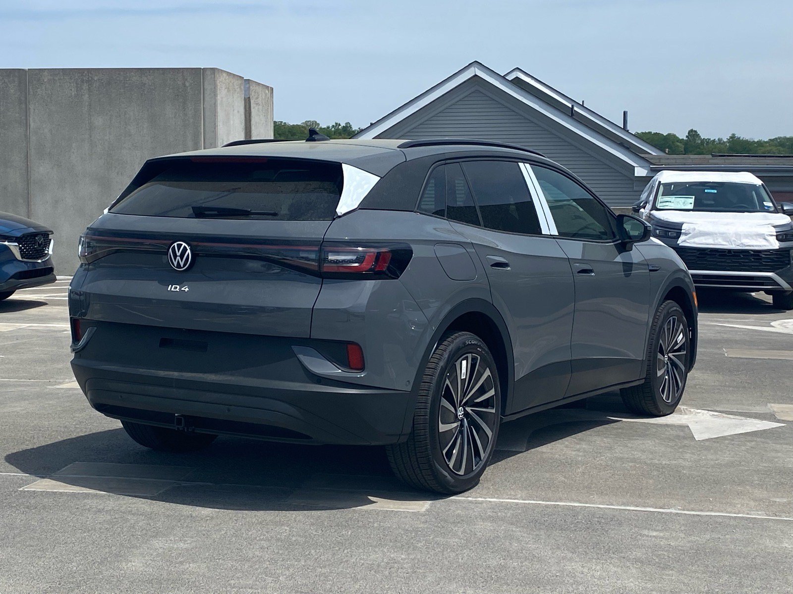 New 2026 Volkswagen ID.4 Pro AWD/4WD image 3