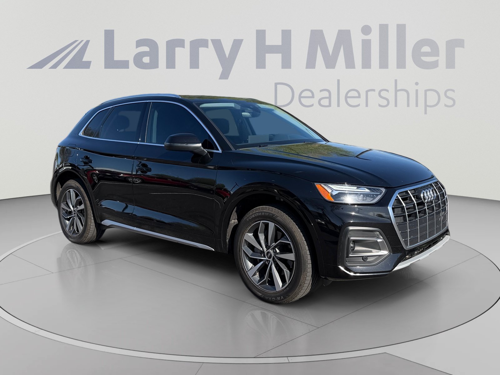Used 2021 Audi Q5 2.0T Premium w/ Convenience Package AWD/4WD image 7