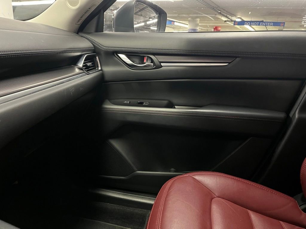 Used 2022 MAZDA CX-5 Carbon Edition image 29