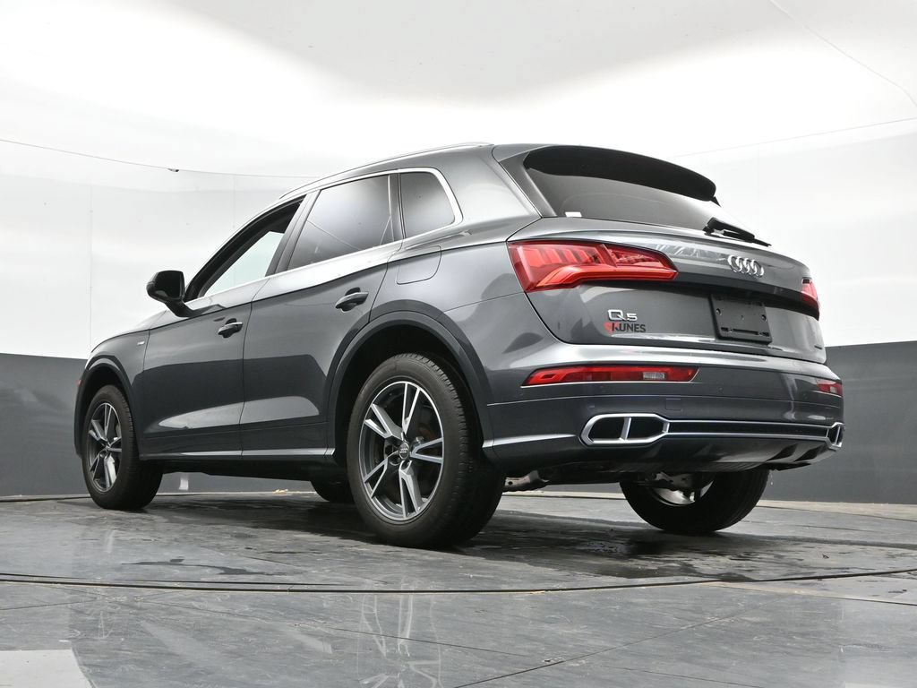 Used 2020 Audi Q5 e Premium Plus w/ Premium Plus Package AWD/4WD image 49