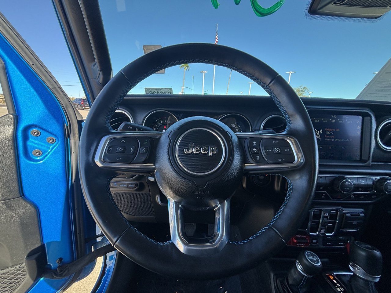 Used 2023 Jeep Wrangler Unlimited Rubicon 4xe w/ Steel Bumper Group AWD/4WD image 24
