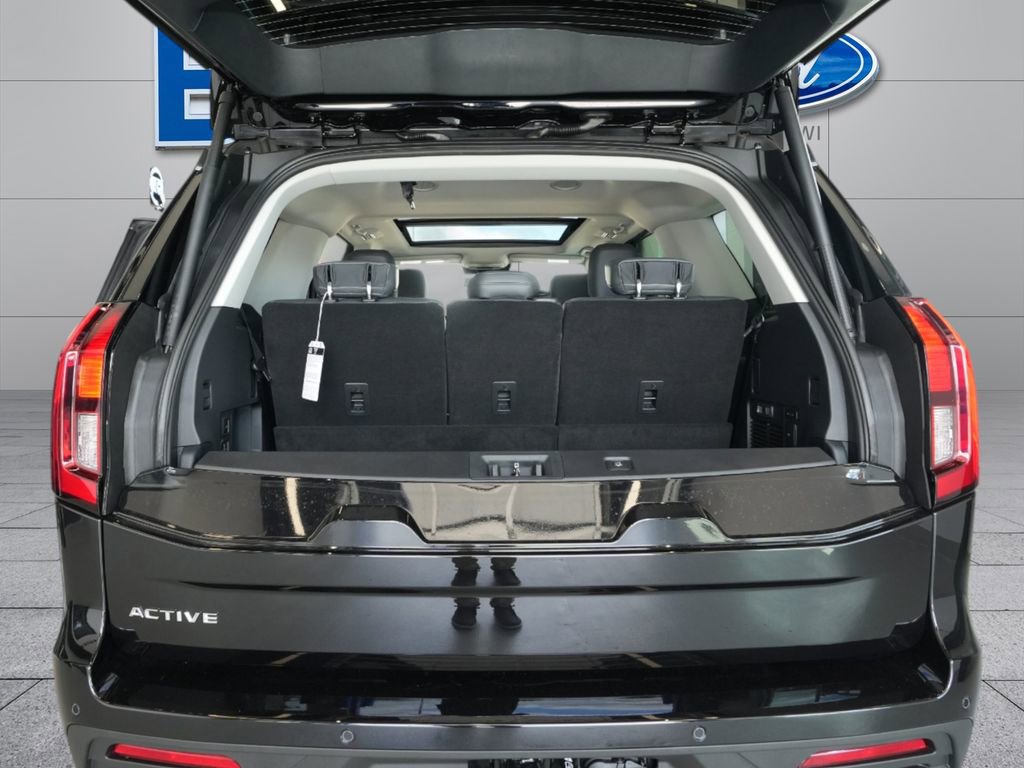 New 2025 Ford Expedition Active image 25