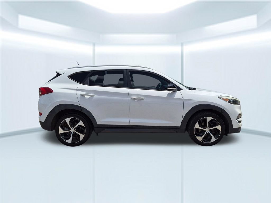 Used 2016 Hyundai Tucson Sport FWD image 7