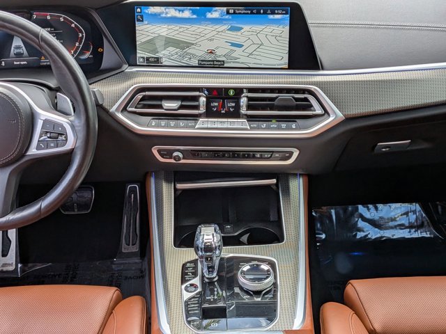 Used 2022 BMW X5 M50i w/ Executive Package image 12