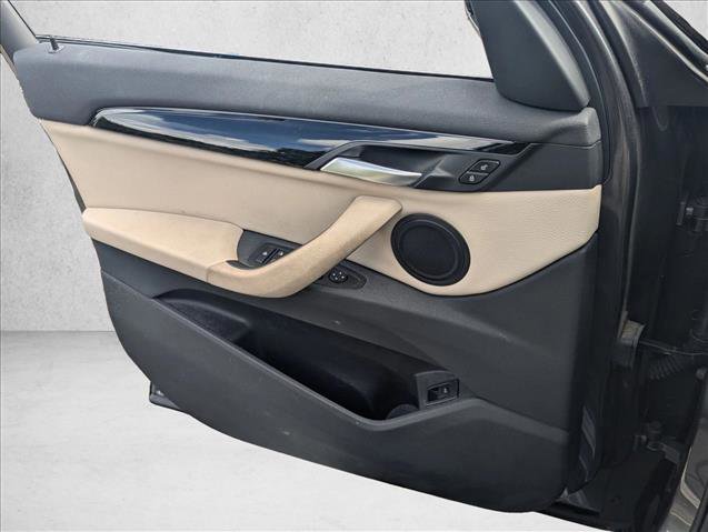 Used 2019 BMW X1 sDrive28i image 9
