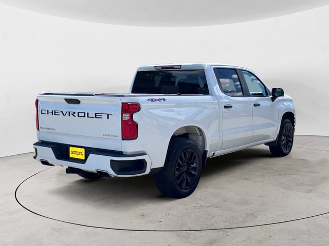 Used 2019 Chevrolet Silverado 1500 Custom w/ Custom Value Package AWD/4WD image 5