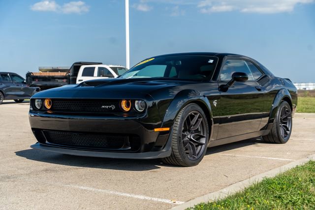 Used 2018 Dodge Challenger SRT Hellcat image 3