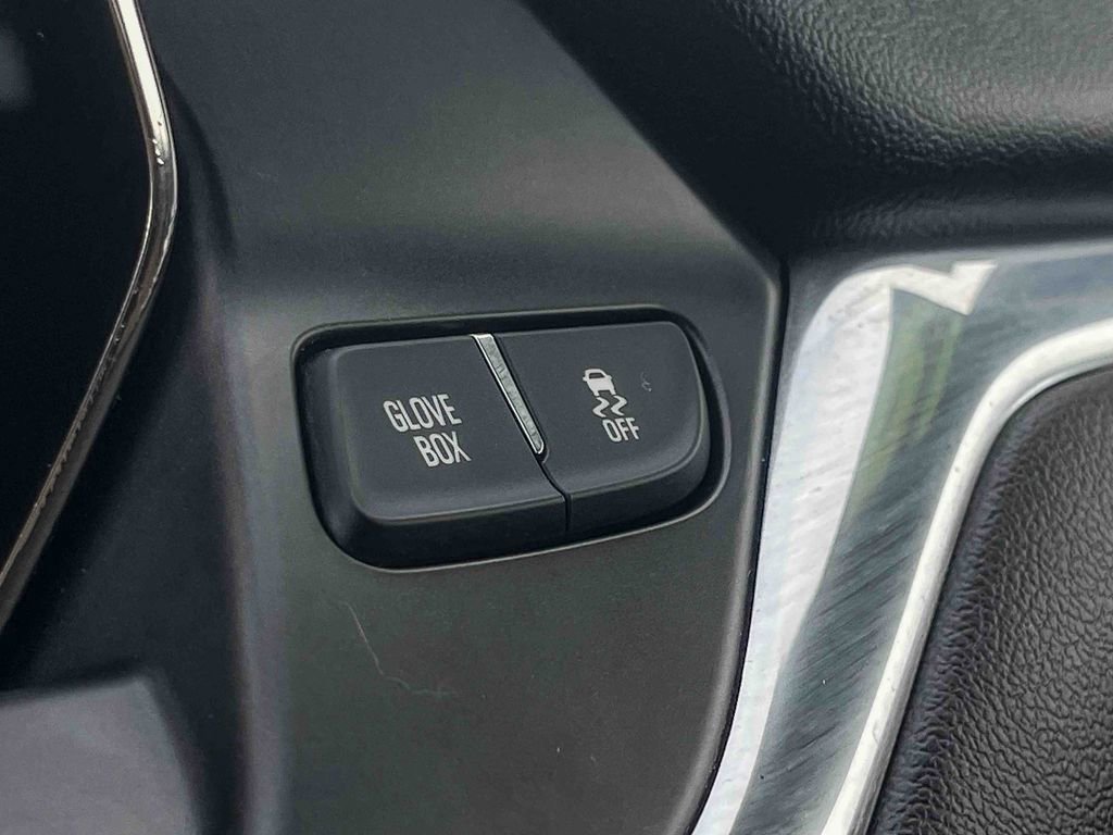 Used 2019 Chevrolet Blazer Premier w/ Sun and Wheels Package image 33