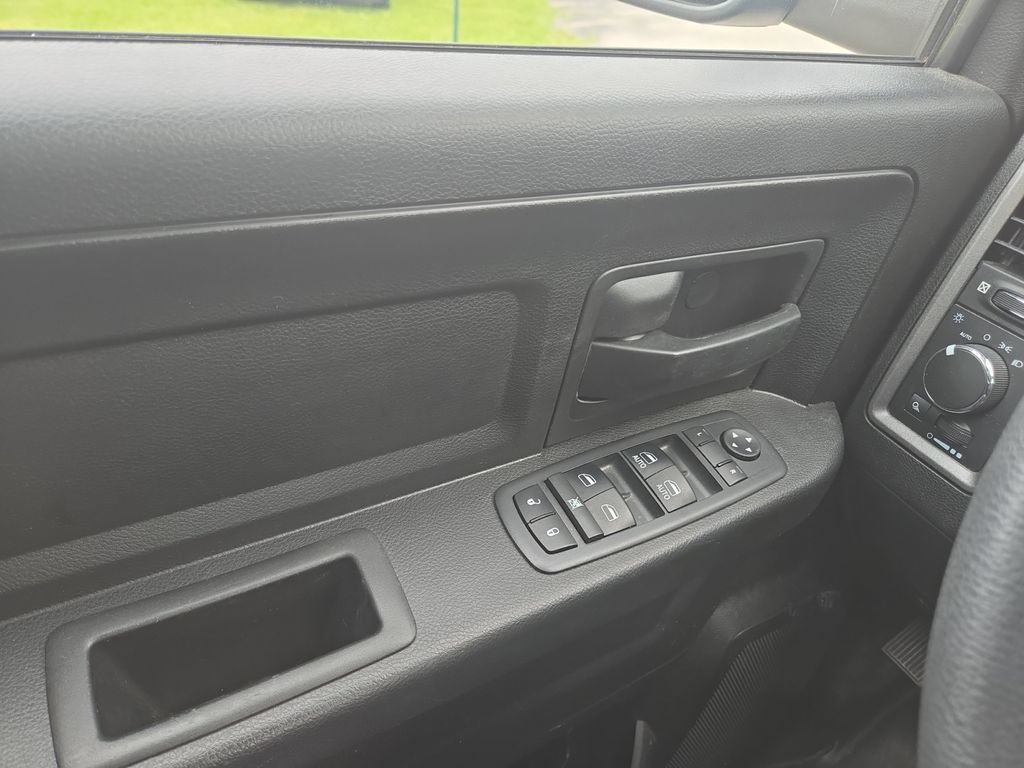 Used 2019 RAM 1500 Tradesman w/ Popular Equipment Group AWD/4WD image 18