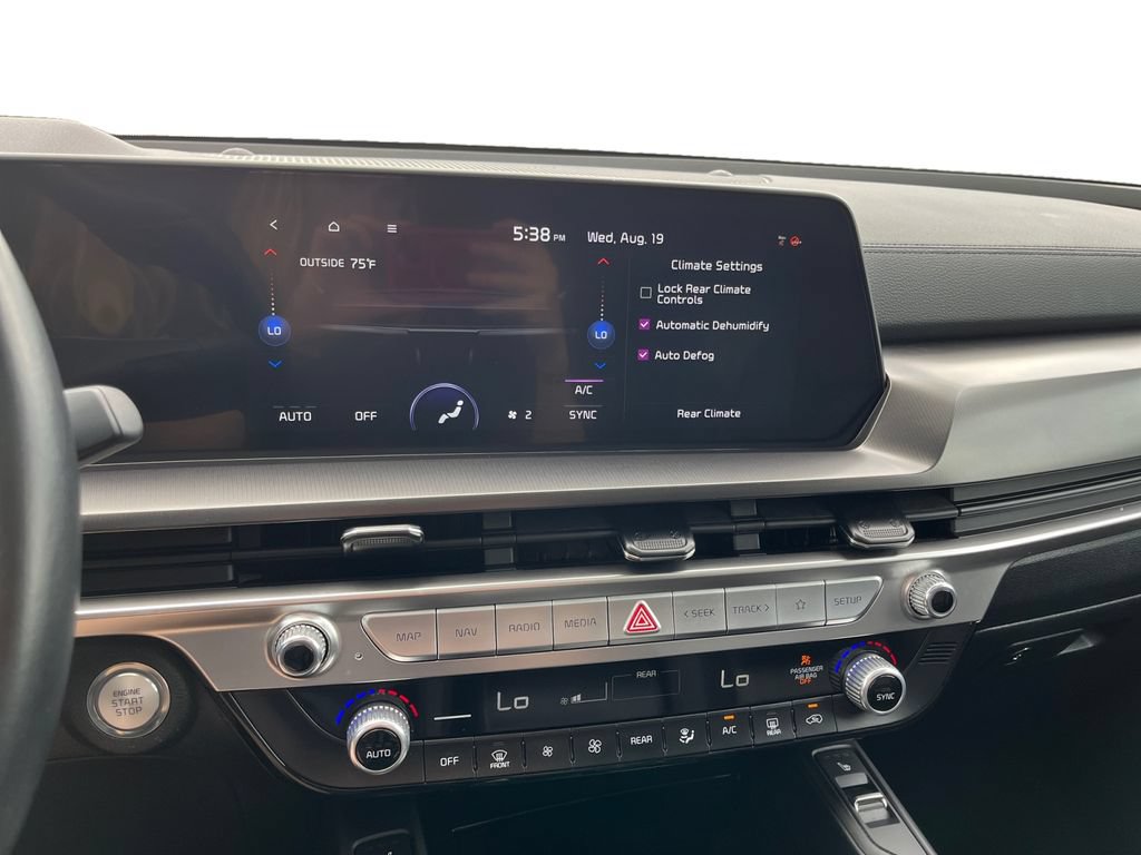 Used 2025 Kia Telluride S FWD image 18