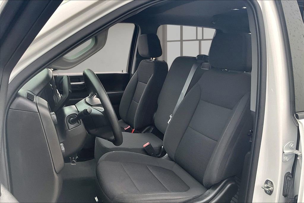 Used 2023 Chevrolet Silverado 2500 Custom w/ Custom Value Package AWD/4WD image 21