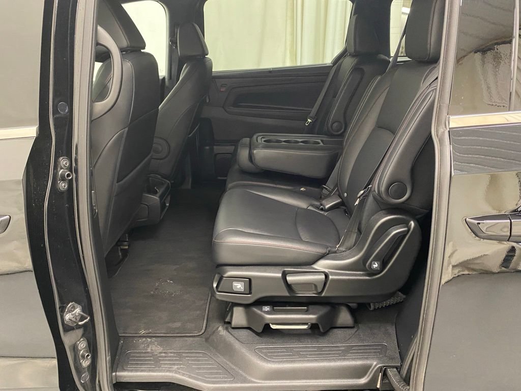 Used 2025 Honda Odyssey Sport-L image 14