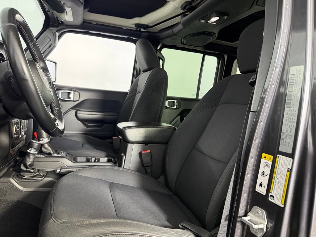 Used 2018 Jeep Wrangler Unlimited Sport S AWD/4WD image 18