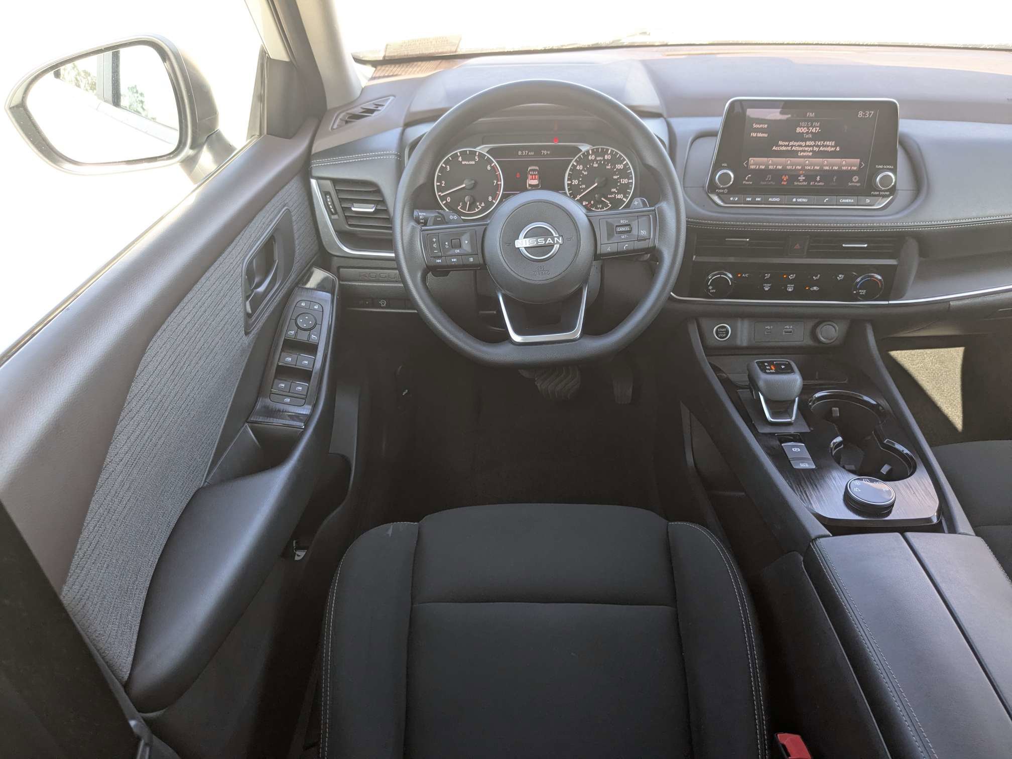 Used 2023 Nissan Rogue S AWD/4WD image 17