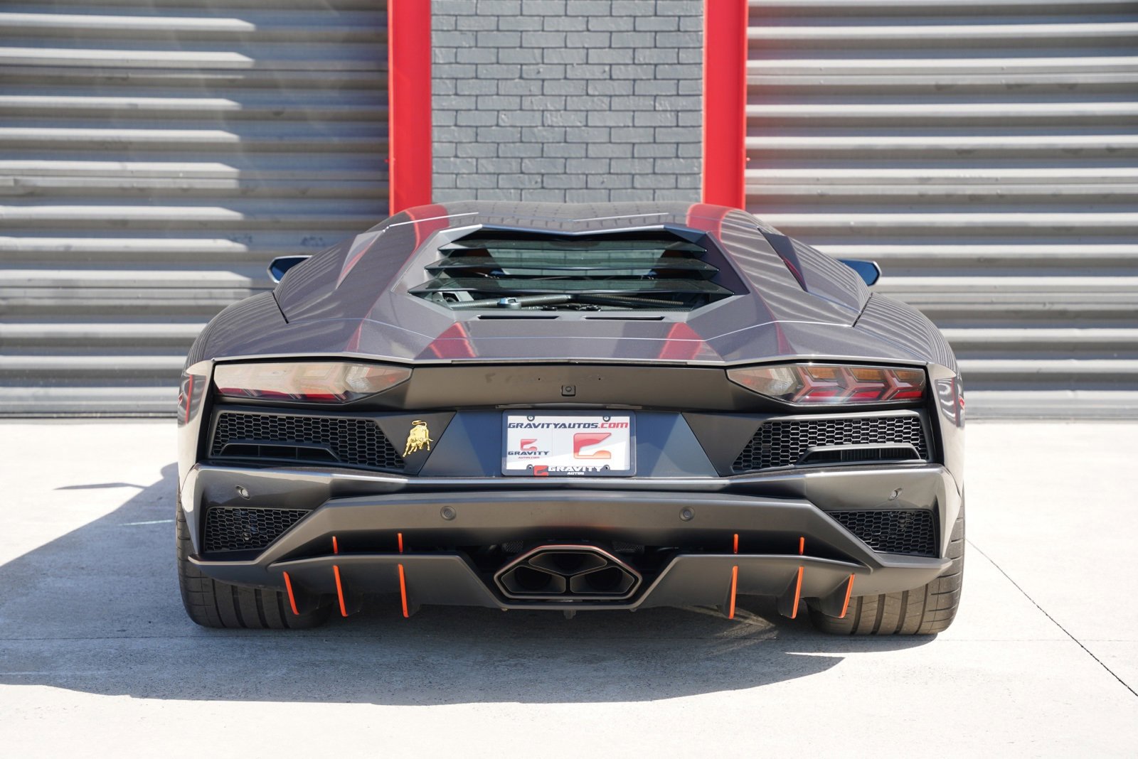 Used 2017 Lamborghini Aventador S image 5