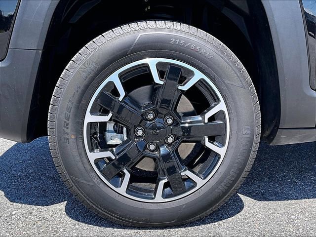 Used 2023 Jeep Renegade Latitude AWD/4WD image 7