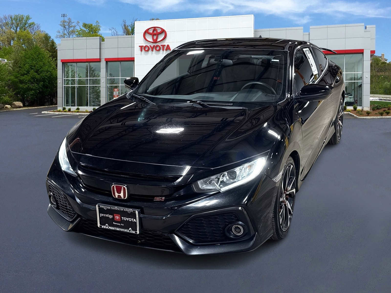 Used 2018 Honda Civic Si image 1