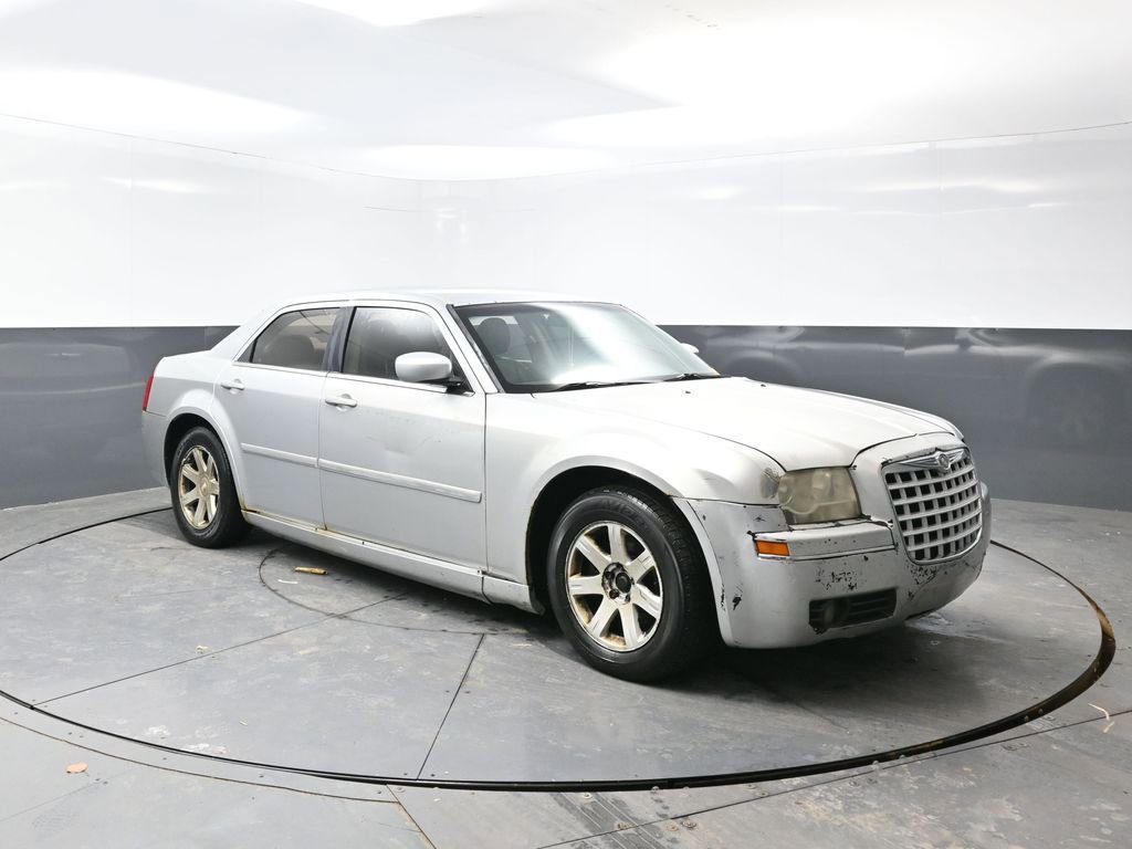 Used 2005 Chrysler 300 Touring w/ Sound Group image 3