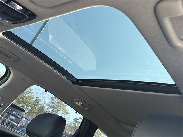 Certified 2022 Hyundai Santa Fe Limited image 32