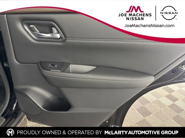 Used 2023 Nissan Rogue SL w/ SL Premium Package image 22