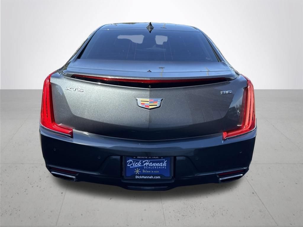 Used 2018 Cadillac XTS Luxury FWD image 7