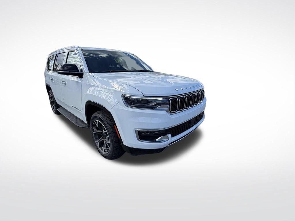 Used 2024 Jeep Wagoneer Series III AWD/4WD image 8