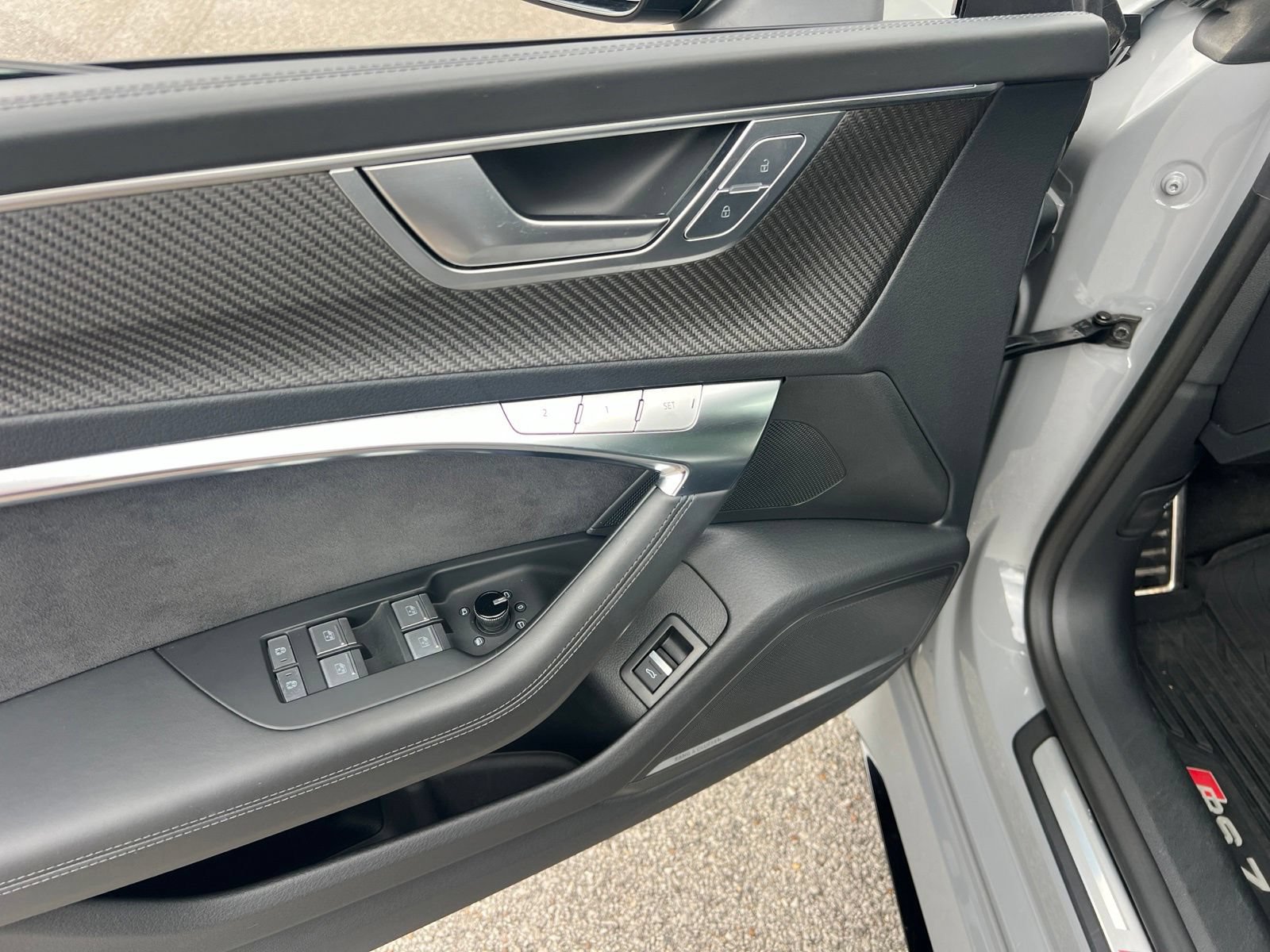 Used 2023 Audi RS 7 Sportback w/ Black Optic Package AWD/4WD image 23
