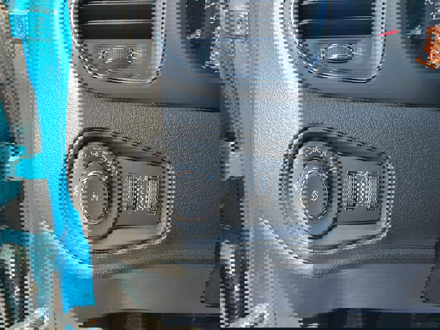 Used 2021 Jeep Renegade Limited image 9