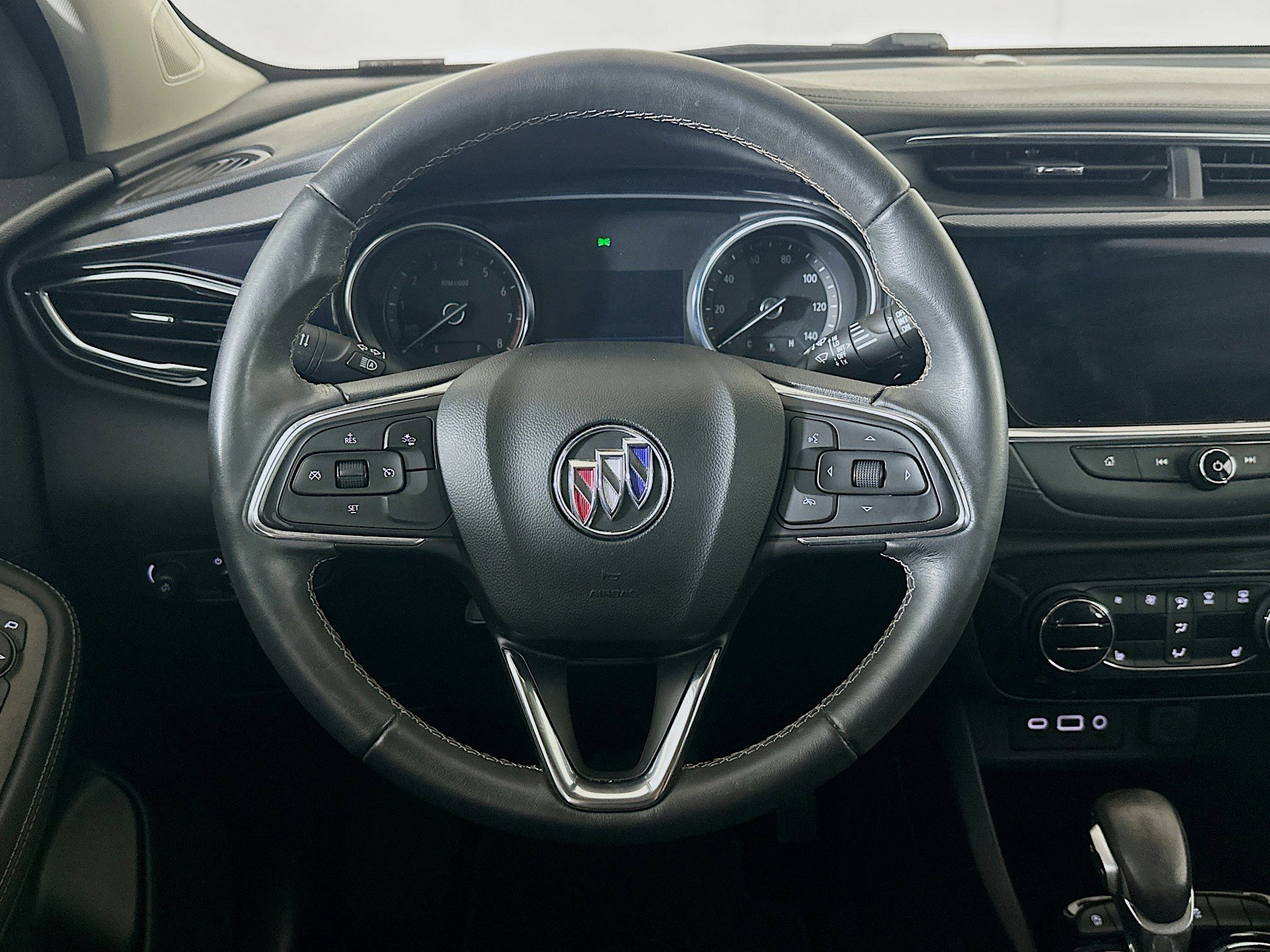 Used 2023 Buick Encore GX Select FWD image 17
